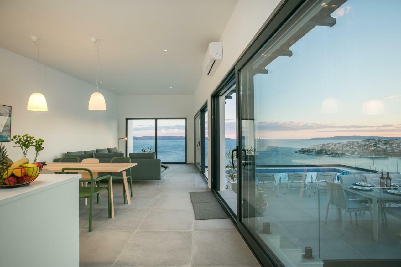 Holiday Home Olive Exclusive - 8 People, Heated Pool, Okrug Gornji, Sea View 트로기르 외부 사진