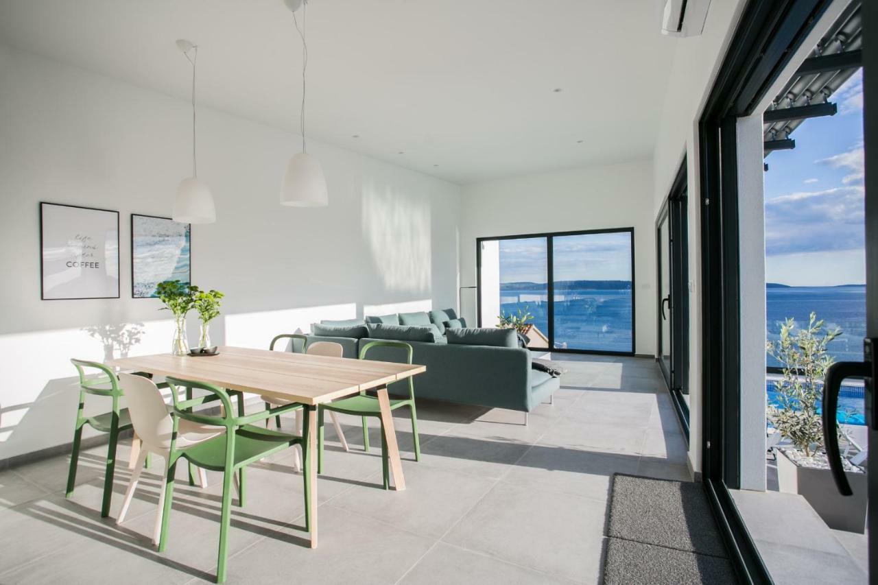 Holiday Home Olive Exclusive - 8 People, Heated Pool, Okrug Gornji, Sea View 트로기르 외부 사진